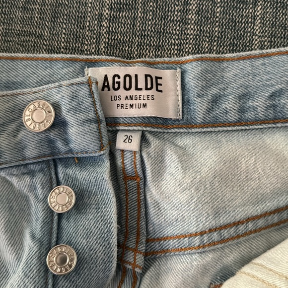 AGOLDE Parker Vintage Loose Fit Cutoff Shorts - Picture 5 of 6